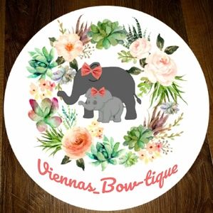 @viennas_bow_tique